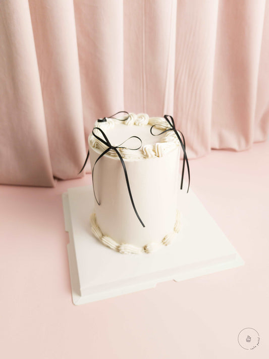 Ribbon Cake (Ivory)