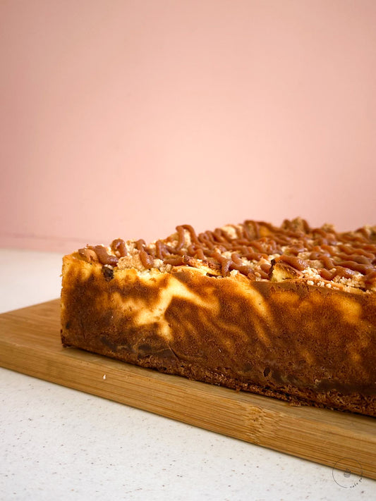 Caramel Apple Cheesecake (Whole)
