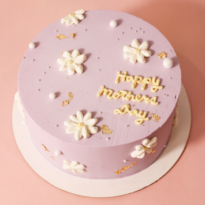 Lilac Daisy Cake