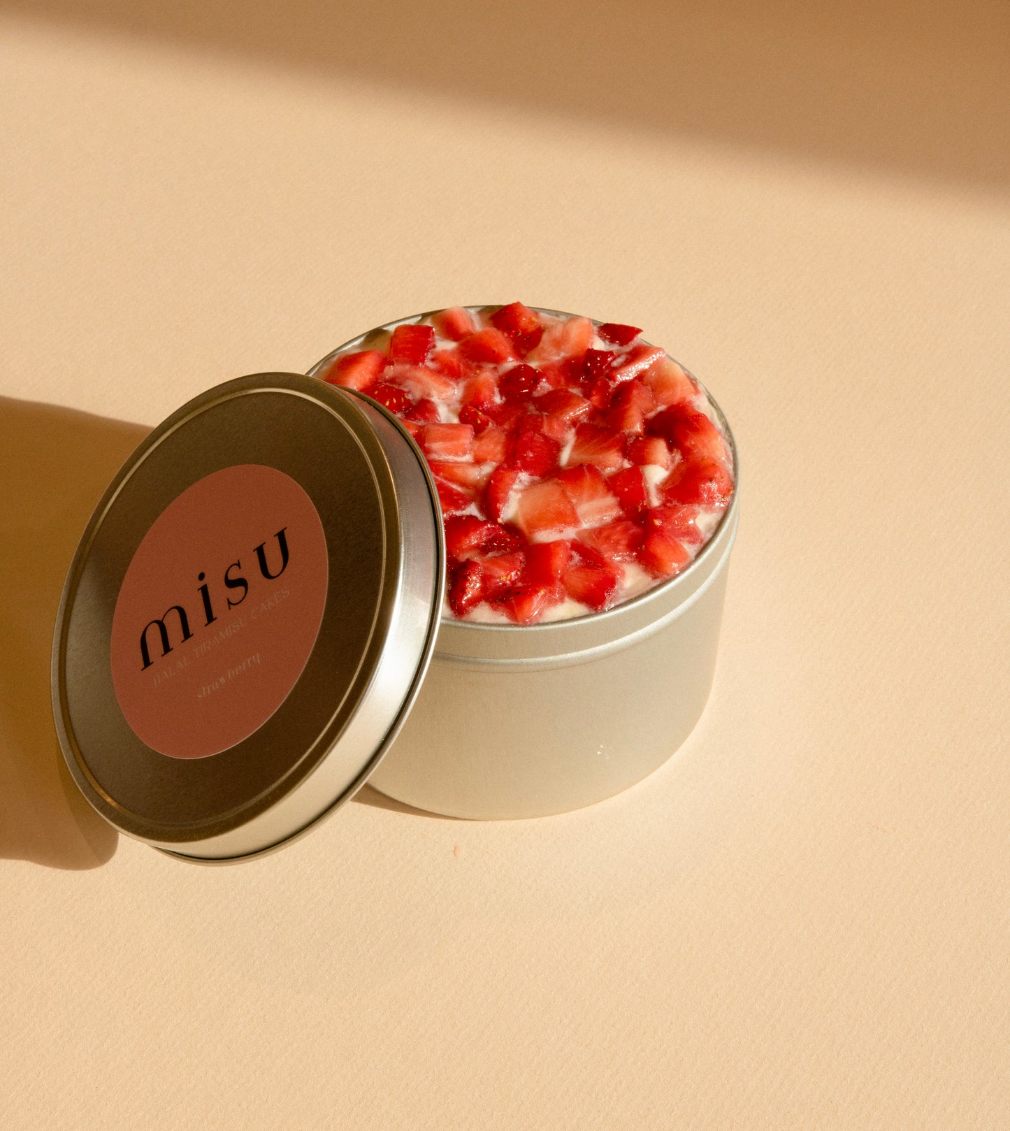 STRAWBERRY MISU
