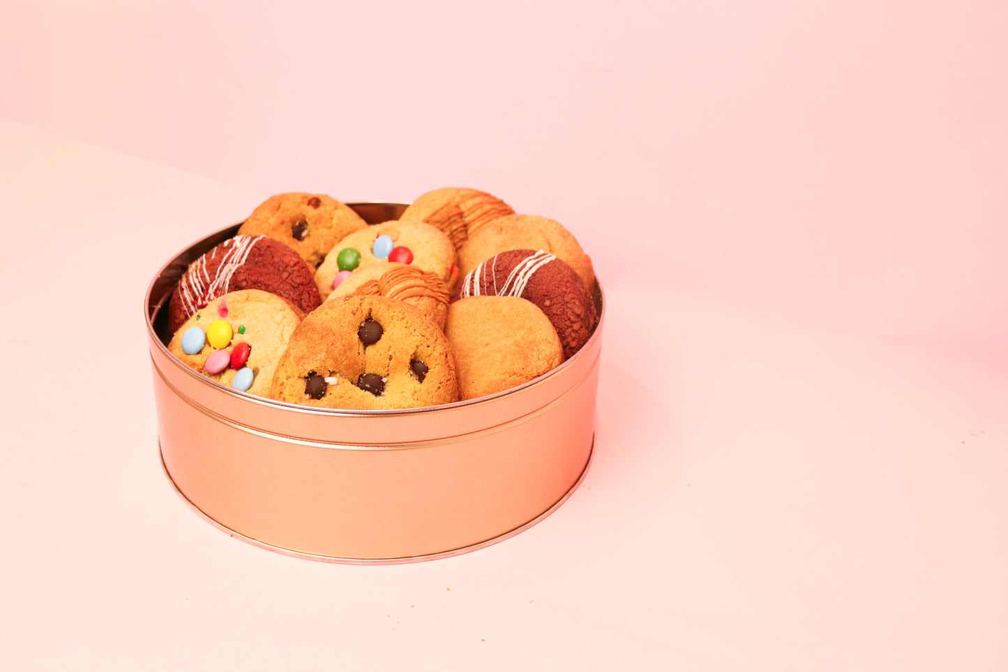 Assorted Cookie Tin (10 Cookies)