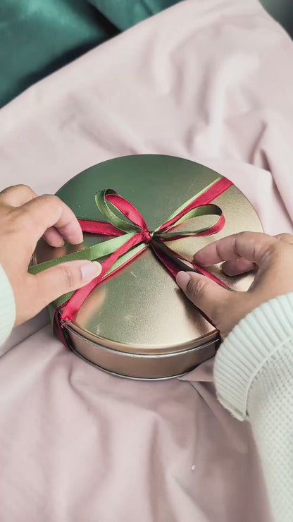 Holiday Treat Box - Available Canada Wide